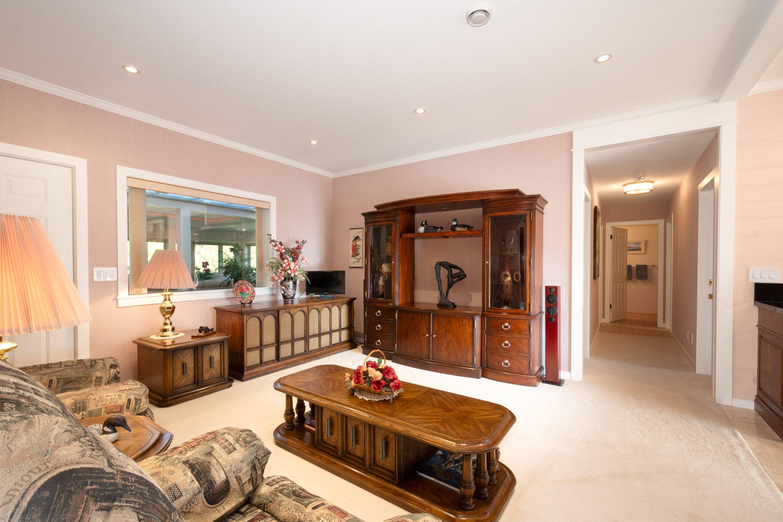 4228 Rockridge Crescent